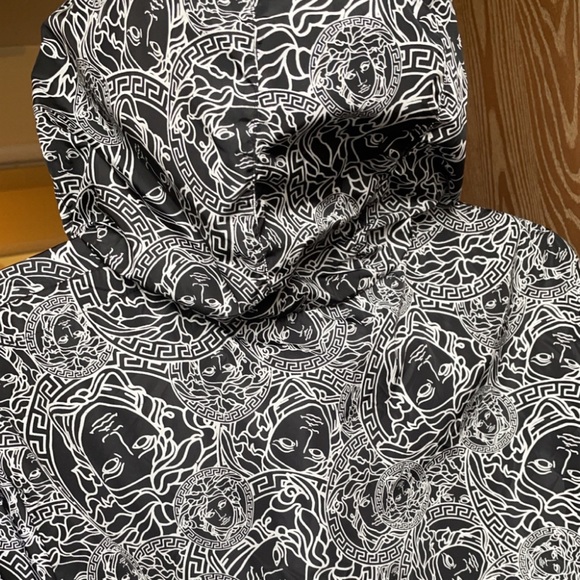 Rare Versace Medusa everywhere hooded jacket / windbreaker